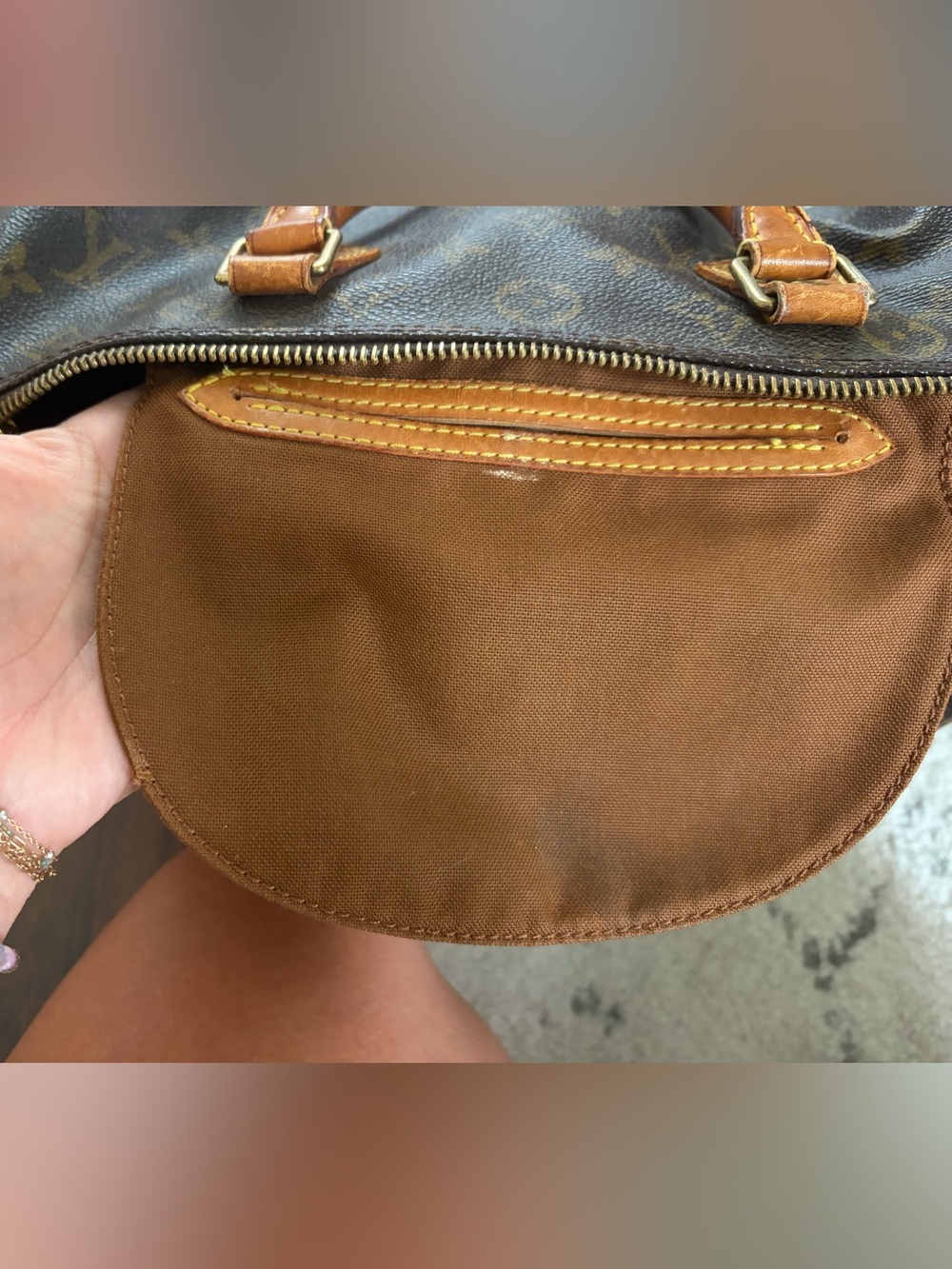 Louis Vuitton Speedy 30 Monogram Canvas Bag - Vintage - Picture 10 of 12